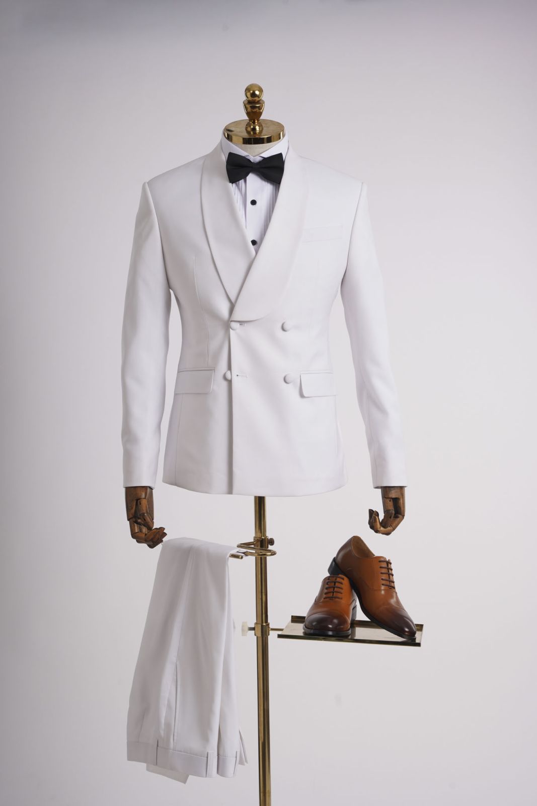 All White Shawn Lapels Tuxedo 